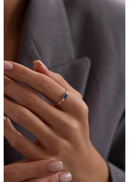 14 Ayar Taşlı Altın Yüzük