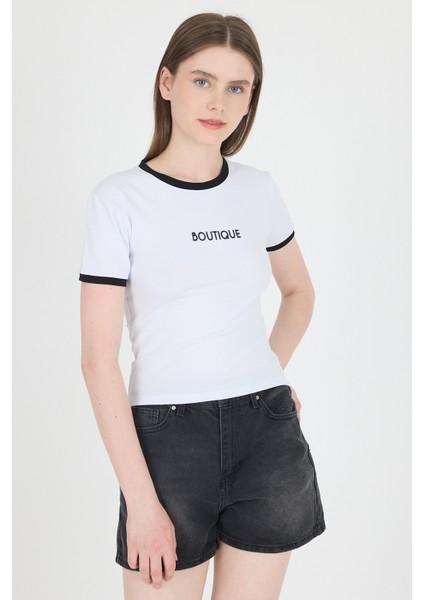 Beyaz Yazı Baskılı Biyeli Pamuklu Slim Fit Tişört 9192M