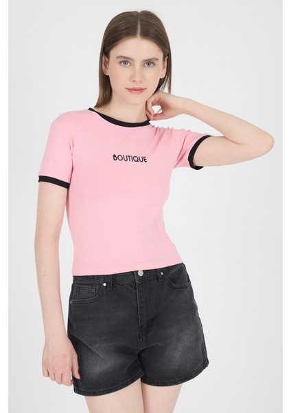 Pembe Yazı Baskılı Biyeli Pamuklu Slim Fit Tişört 9192M