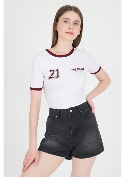 Beyaz Ribanalı Yazı Baskılı Slim Fit Tişört 5981 fiyatları