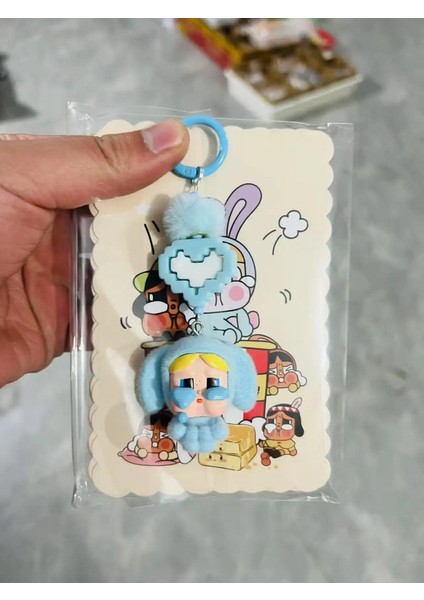 Yeni Crybaby Keychain Karikatür Yaratıcı Üç Boyutlu Bebek Öğrencileri Okul Çantası Kolye Araba Anahtar Zinciri Kadınlar ve Erkekler Trend Hediyeleri Renk: E (Yurt Dışından)