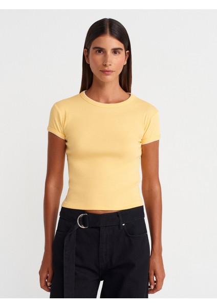 31750 Kontrast Kısa Kollu Tshirt-Sarı