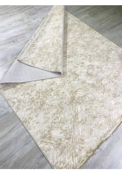 Türkeri, Truva Ipeksi Yün Tuşeli Triko Akrilik Oturma Odası ve Salon Halısı