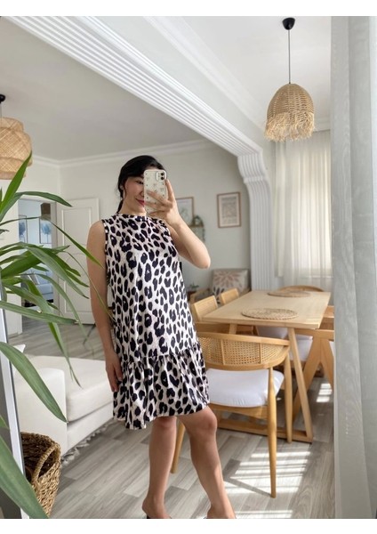 Kadın Kolsuz Sırttan Bağlamalı Fırfırlı Leopar Desenli Süprem Elbise indirimleri