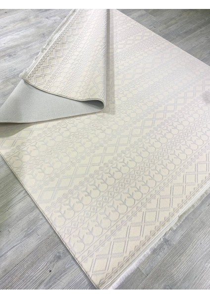 Türkeri, Truva Ipeksi Yün Tuşeli Triko Akrilik Oturma Odası ve Salon Halısı