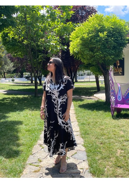 Siyah Mercan Desenli Yazlık Salaş Elbise – Rahat Bol Kesim, Büyük Beden Uyumlu 36-50 fiyatları