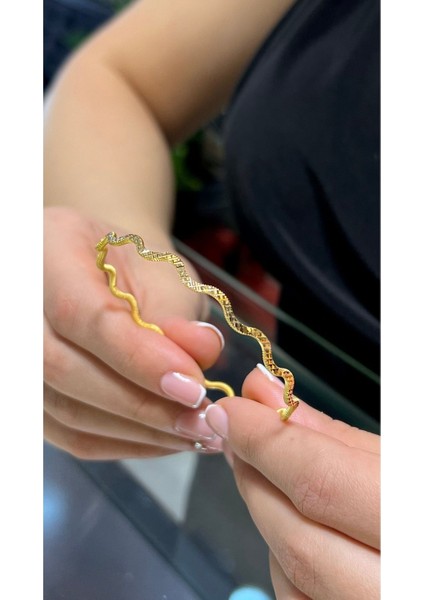 9 gr (GRAM) Yatırımlık Işçiliksiz Cam Kırığı Ajda Bilezik 22 Ayar Altın modelleri