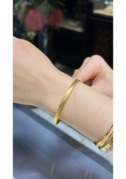 9 gr (GRAM) Yatırımlık Işçiliksiz Trabzon Desenli Çöp Bilezik 22 Ayar Altın modelleri