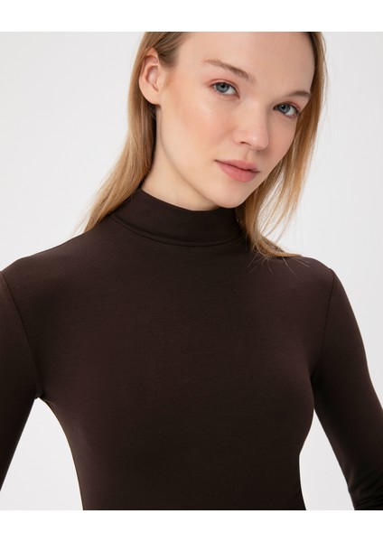 Kadın Kahverengi Balıkçı İçlik - EcoVero™ Viskoz, Yarı Balıkçı Yaka, Uzun Kollu, Tek Kat İnce Isı Katmanı modelleri