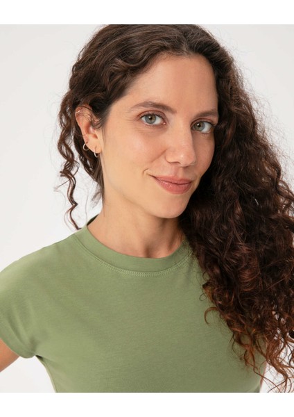Matcha Basic Half Crop T-Shirt