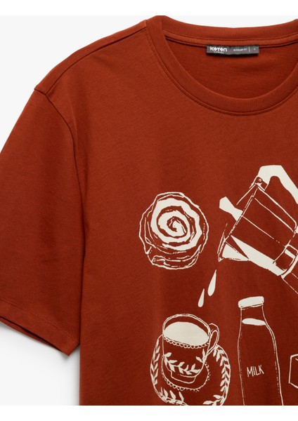 Bisiklet Yaka Pamuklu Regular Fit Kısa Kollu Baskılı Tişört modelleri