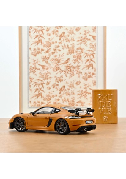 1/18 Porsche Cayman Gt4 Rs W/weissach Pack 2023 Bahama Yellow