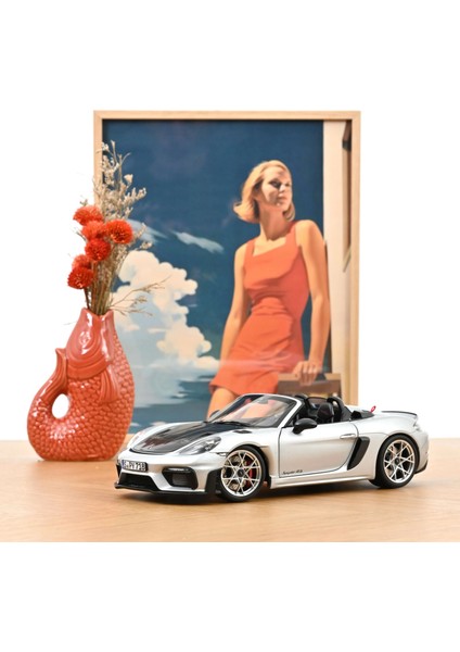 1/18 Porsche 718 Spyder Rs W/ Weissach Pack 2023 Gt-Silvermetallic