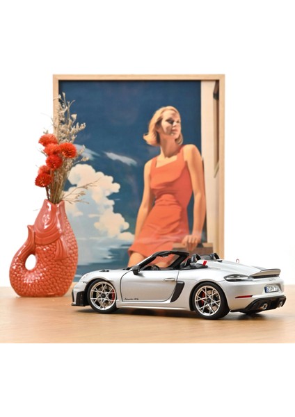 1/18 Porsche 718 Spyder Rs W/ Weissach Pack 2023 Gt-Silvermetallic