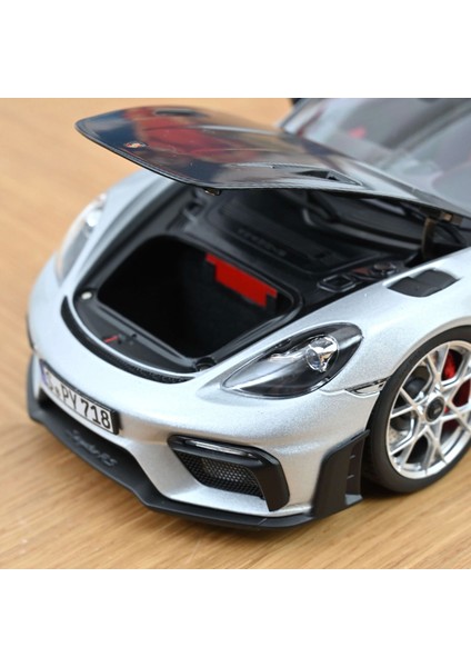 1/18 Porsche 718 Spyder Rs W/ Weissach Pack 2023 Gt-Silvermetallic