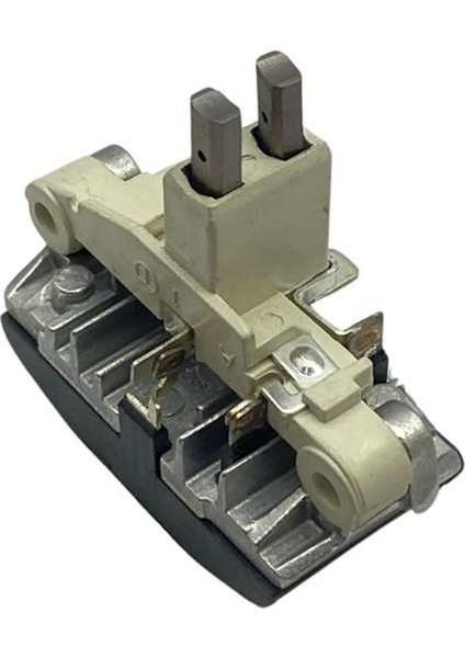 12V Kömürlü Konjektör Bosch Tipi Renault Laguna-Volvo 850/S40/V40 modelleri