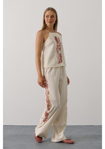 Boncuk Işlemeli Askılı Pantolon Takım fiyatları