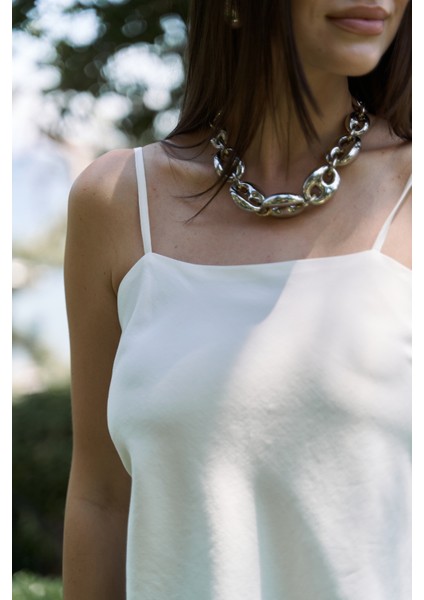 Alytih Üçgen Detay Ekru Crop fırsatları