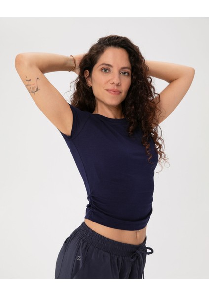 Lacivert Organik Pamuk Yandan Büzgülü Basic T-Shirt fırsatları