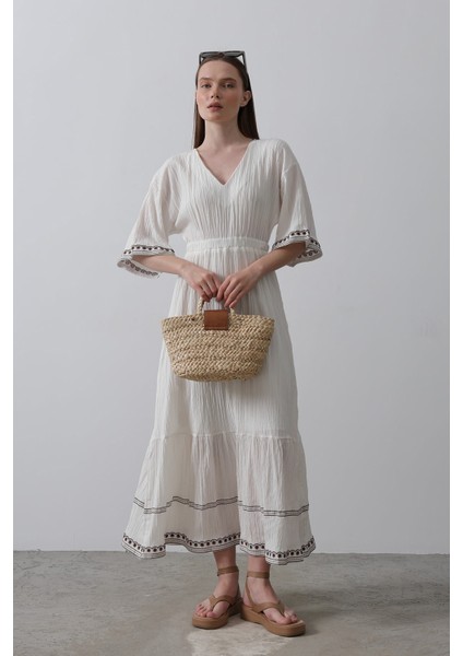 Nakışlı Muslin Elbise fiyatları