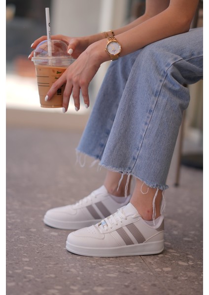 Kadın Beyaz Günlük Sneaker modelleri