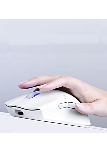 WD139 Manyetik Şarjlı Bt+2.4ghz 1600DPI Ultra Hafif Şarjlı Kablosuz Oyuncu Mouse Oyuncu Faresi