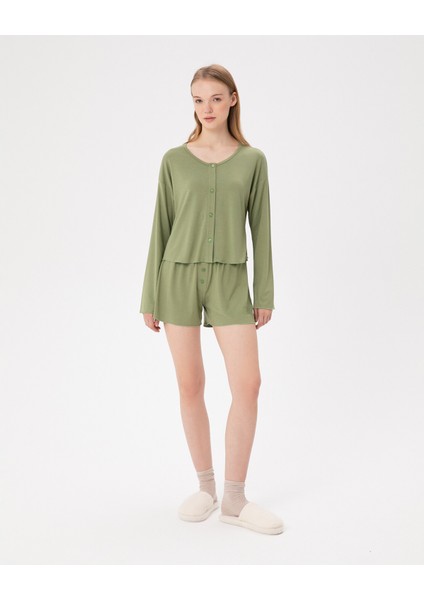 Kadın Açık Yeşil Büzgülü Pijama Boxer - EcoVero™ Viskoz, Mini Boy, Büzgülü Bel, Ön Düğmeli, Evde Rahat ve Esnek Pijama Boxer modelleri