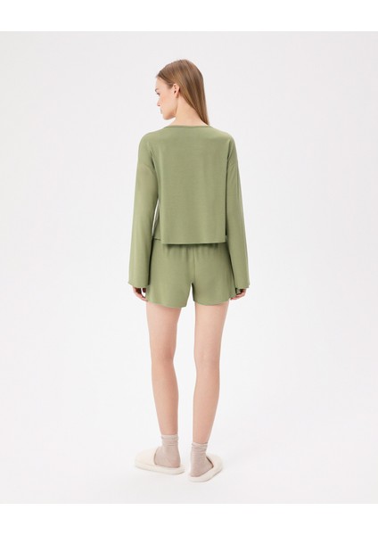 Kadın Açık Yeşil Büzgülü Pijama Boxer - EcoVero™ Viskoz, Mini Boy, Büzgülü Bel, Ön Düğmeli, Evde Rahat ve Esnek Pijama Boxer fırsatları