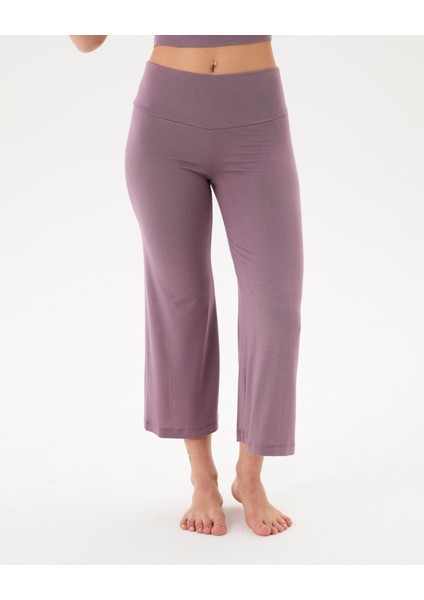Kadın Lila Kapri Flow Şortlu Pantolon - Çift Kat Korsajlı, İç Şort Katmanlı, Kapri Boy, Normal Bel, Pilates, Yoga, Günlük ve Spor Aktiviteleri İçin Hafif ve Rahat Pantolon fiyatları