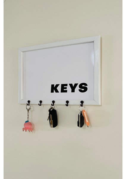 Beyaz Çerçeveli Keys Yazılı Duvar Askılı Anahtarlık Dekoratif Anahtar Askısı