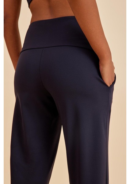Sportive Siyah Light Touch Bilekten Lastikli Jogger Eşofman Alt