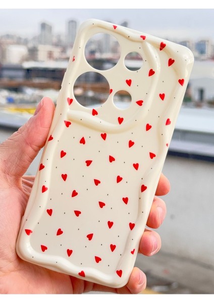 Xiaomi Redmi Note 13 4g Kılıf Kamera Korumalı Dalga Kenarlı Kırmızı Kalp Desenli Silikon Kapak