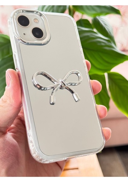 Apple iPhone 15 Uyumlu Kılıf Aynalı Gümüş 3D Fiyonk Desenli Darbe Emici Silikon Kapak