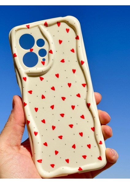 Xiaomi Redmi Note 12 4g Kılıf Kamera Korumalı Dalga Kenarlı Kırmızı Kalp Desenli Silikon Kapak