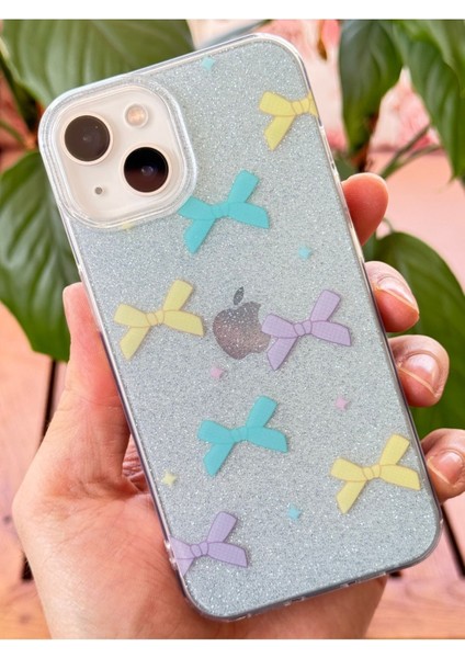 Apple iPhone 13/14 Uyumlu Kılıf Mavi Simli Renkli Fiyonk Desenli Parlak Darbe Emici Kapak