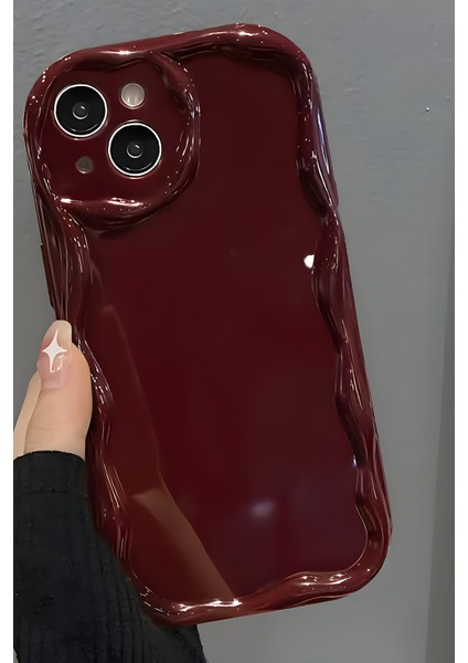 Apple iPhone 15 Uyumlu Kılıf Kamera Korumalı Dalga Kenarlı Darbe Emici Bordo Silikon Kapak