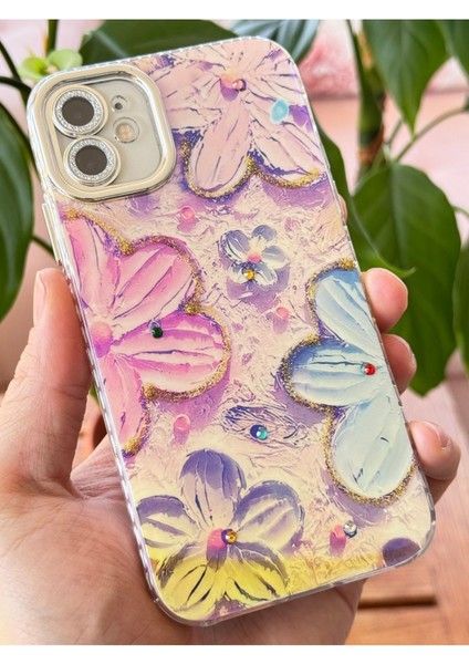 Apple iPhone 11 Kılıf Renk Değiştiren Taşlı Kamera Lens Korumalı Pembe Çiçek Desenli Darbe Emici Kapak