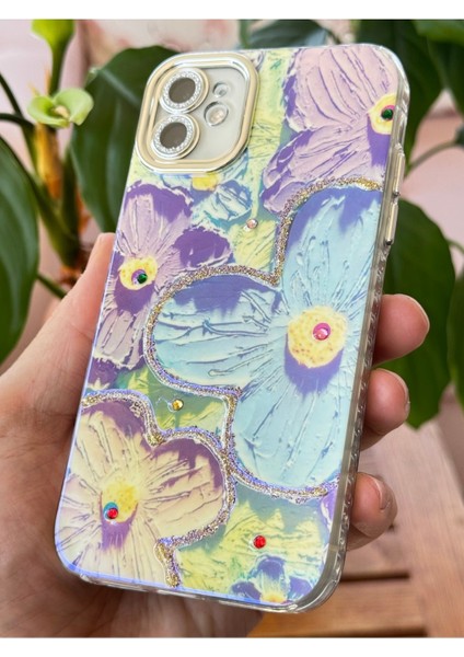 Apple iPhone 11 Kılıf Renk Değiştiren Taşlı Kamera Lens Korumalı Mavi Çiçek Desenli Darbe Emici Kapak