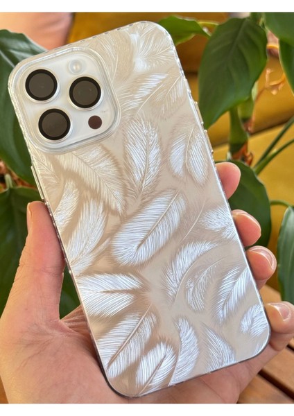Apple iPhone 16 Pro Max Kılıf Parlak Beyaz Yaprak Desenli Darbe Emici Kamera Korumalı Renkli Kapak fırsatları