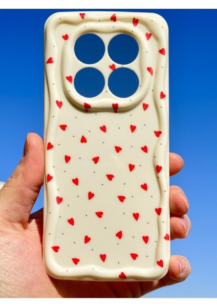 Xiaomi Redmi Note 14 Pro Kılıf Kamera Korumalı Dalga Kenarlı Kırmızı Kalp Desenli Silikon Kapak
