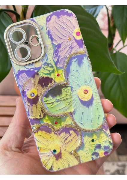 Apple iPhone 16 Plus Kılıf Renk Değiştiren Taşlı Kamera Lens Korumalı Mavi Çiçek Desenli Darbe Emici Kapak fırsatları