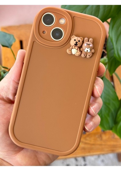 Apple iPhone 15 Uyumlu Kılıf Tasarımlı Desenli Kamera Korumalı Ayıcık ve Tavşan Yumuşak Silikon Kapak