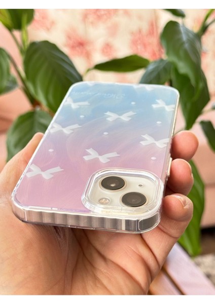 Apple iPhone 15 Plus Kılıf Parlak Fiyonk Desenli Darbe Emici Kamera Çıkıntılı Renkli Silikon Kapak