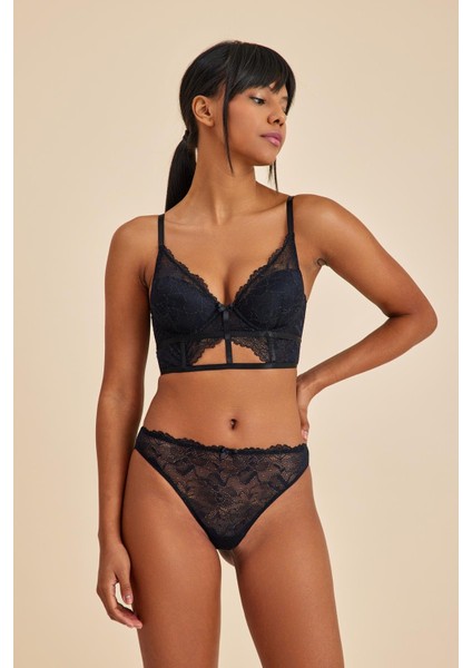 Roma Siyah Dantelli Slip Külot