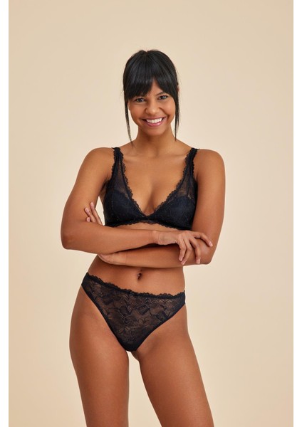 Roma Siyah Dantelli Slip Külot