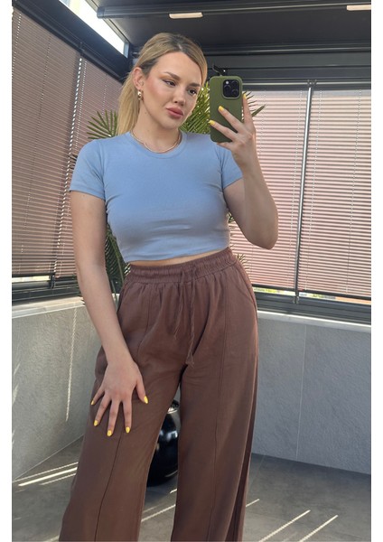 Mavi Yarım Kollu Slim Basic Crop modelleri