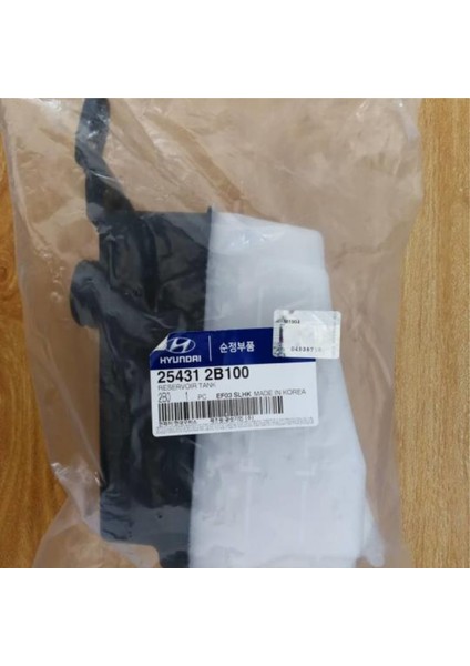 Radyatör Yedek Su Deposu Hyundaı Santa Fe 2006- Sorento 2010- Oem Kodu - 25431-2B100