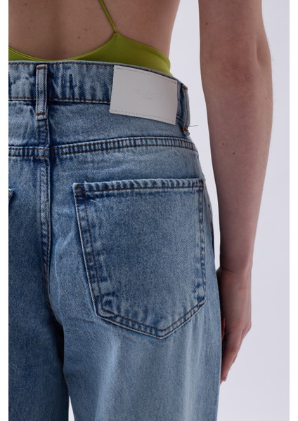 Lazer Kesim Geniş Paça Yüksek Bel Mavi Jean indirimleri