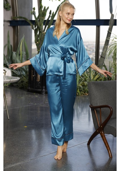 Kadın Turkuaz Saten Kuşaklı Pijama Takımı Kimono Kol Detaylı Şık ve Rahat 2’li Set modelleri