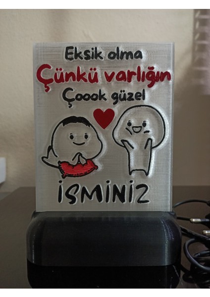 Kişiye Özel Isimli Hediyelik Kablolu LED Lamba - M7 - Varlığın Çoook Güzel - Amber Işıklı